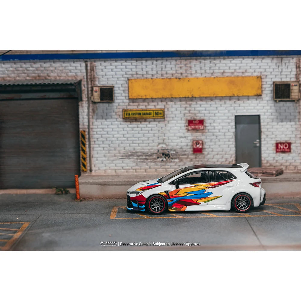 (PRE-ORDER) Tarmac Works GLOBAL64 1:64 Toyota GR Corolla Widebody White T64G-063-WH