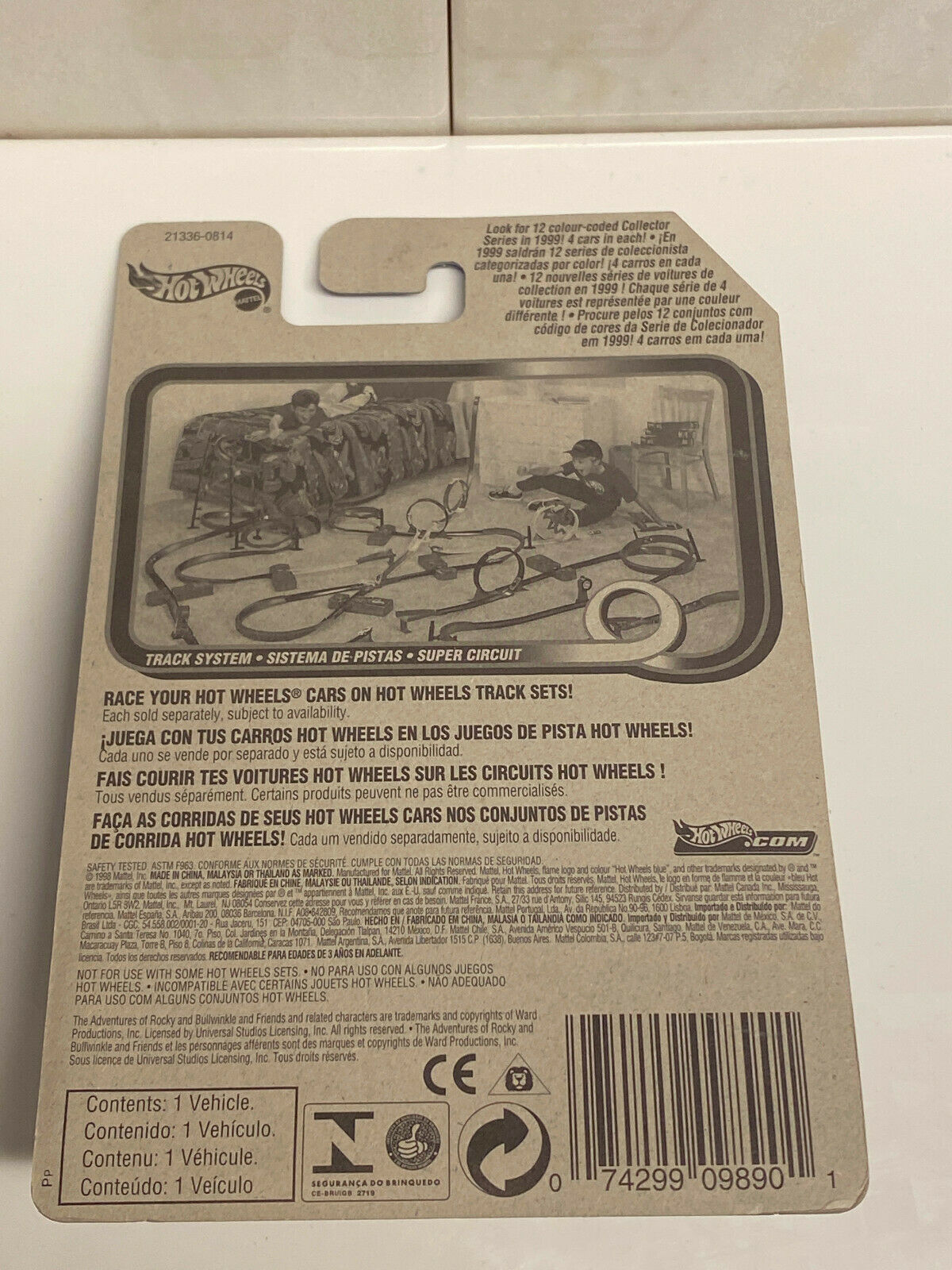 1999 Hot Wheels Car-Toon Friends Series Full Set 4 International Cards NIP VHTF