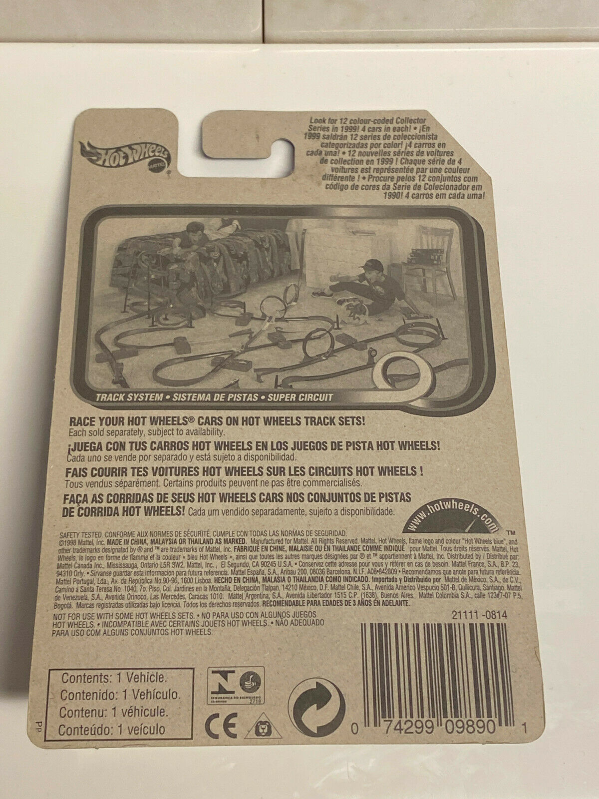 1999 Hot Wheels Street Art Series Full Set of 4 International Cards NIP VHTF