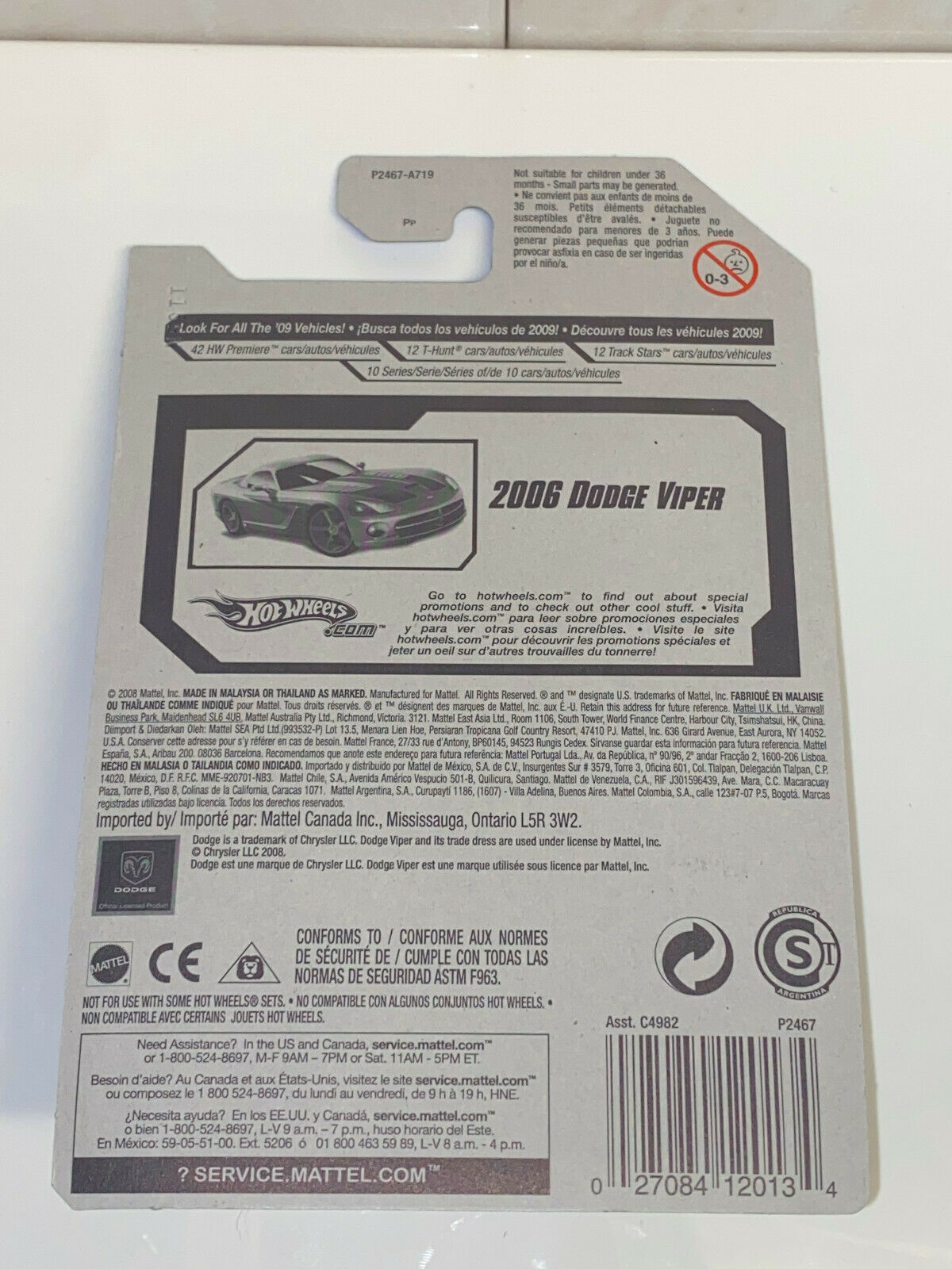 2009 Hot Wheels Dream Garage '09 #01/10 2006 Dodge Viper Silver and Grey NIP