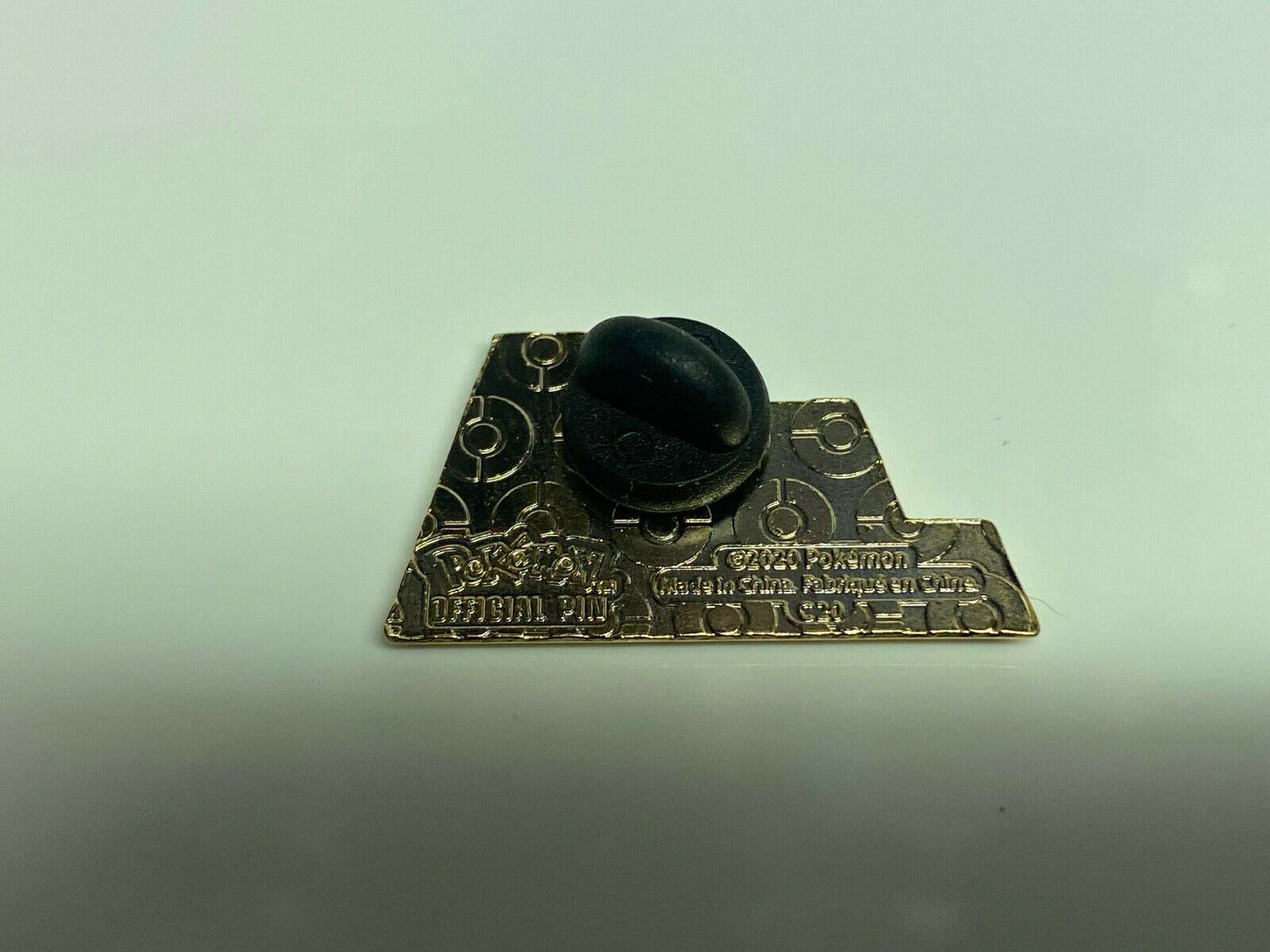 Pokémon Champion's Path Circhester Gym Pin Only Mountain/BLACK & WHITE PIN