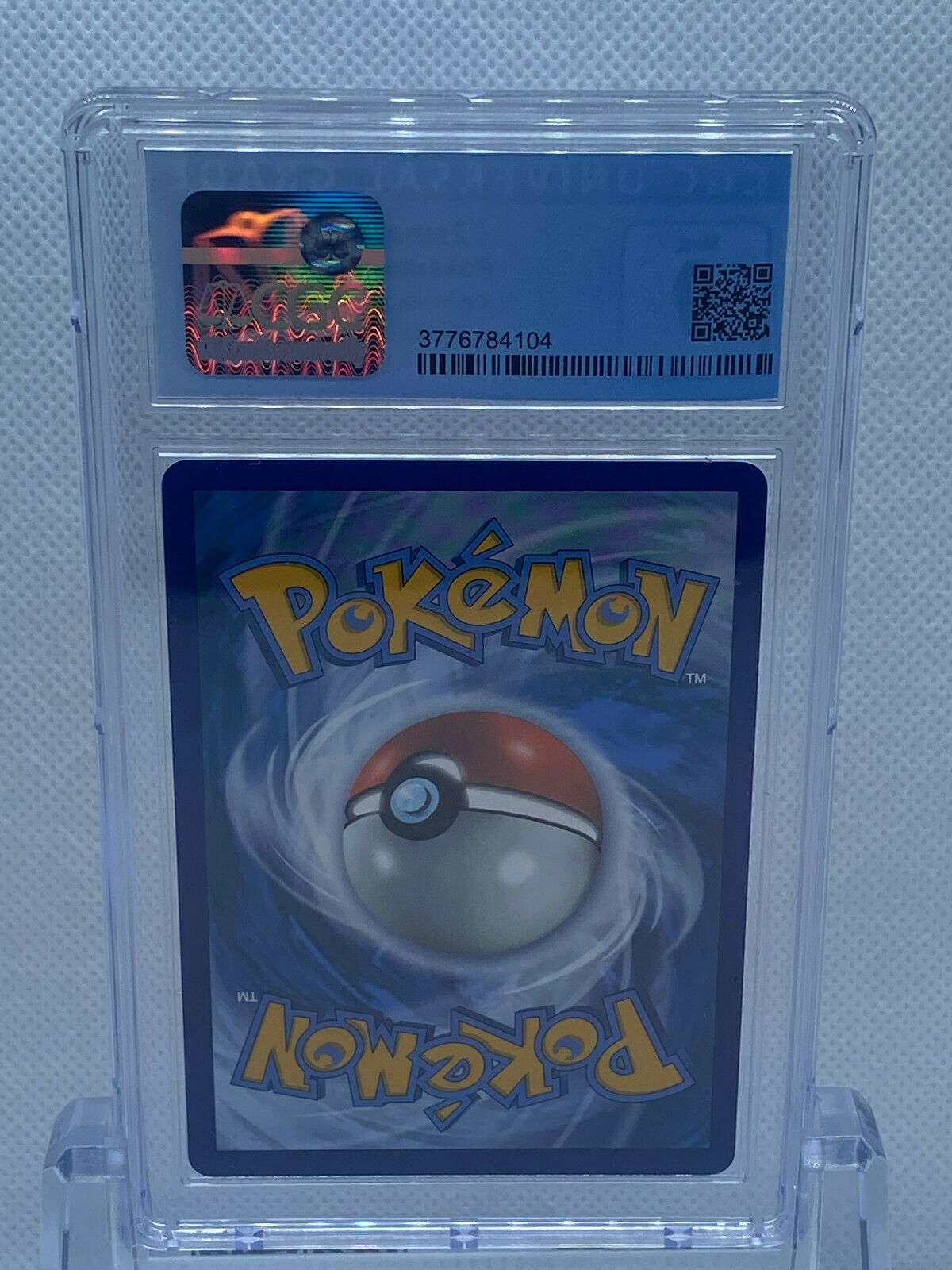 Pokémon (2020) Vivid Voltage Zamazenta Secret Rare 102/185 CGC 9 MINT