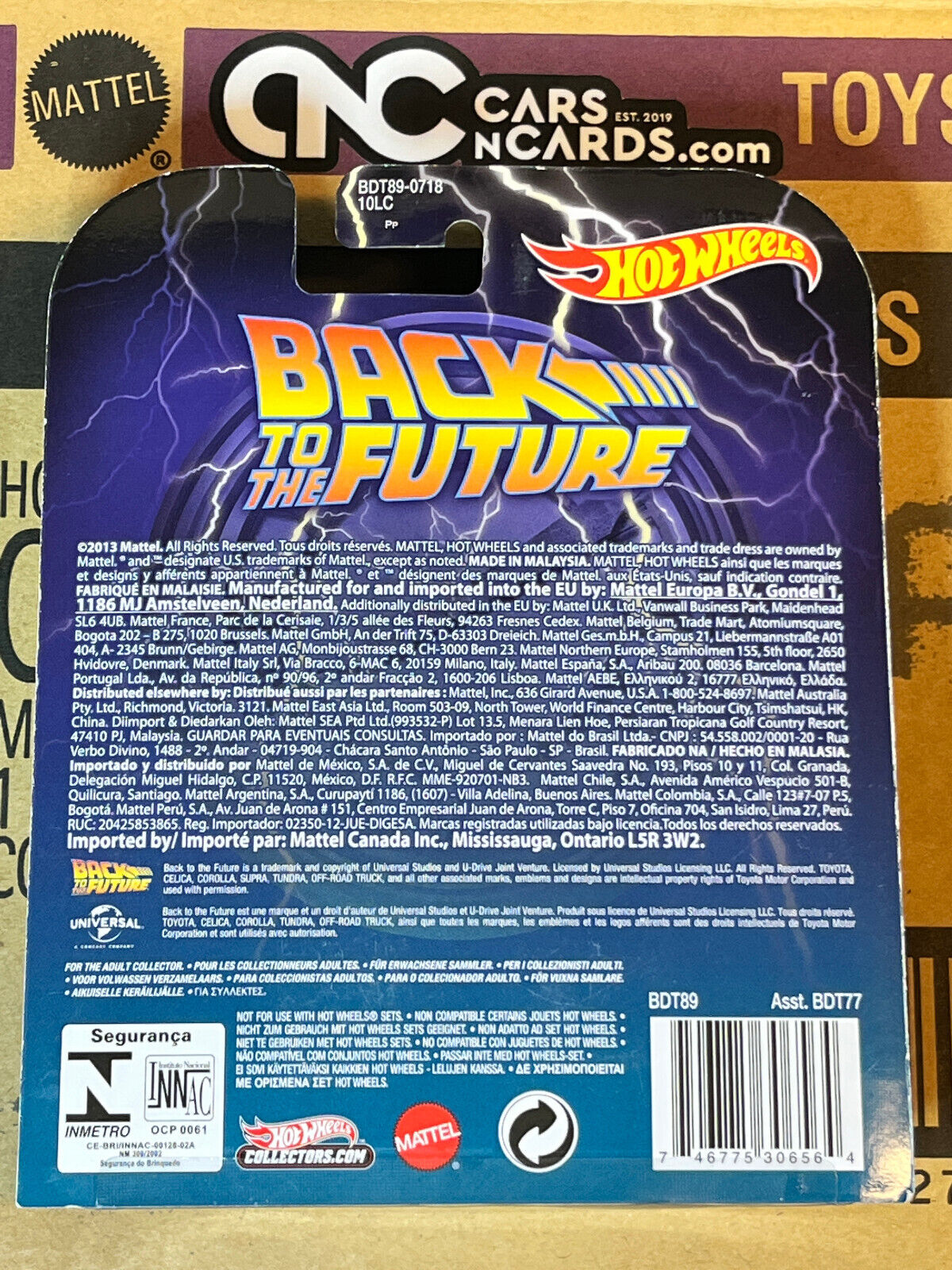 2013 Hot Wheels Retro Ent Back to the Future 1987 Toyota Pickup With Protector