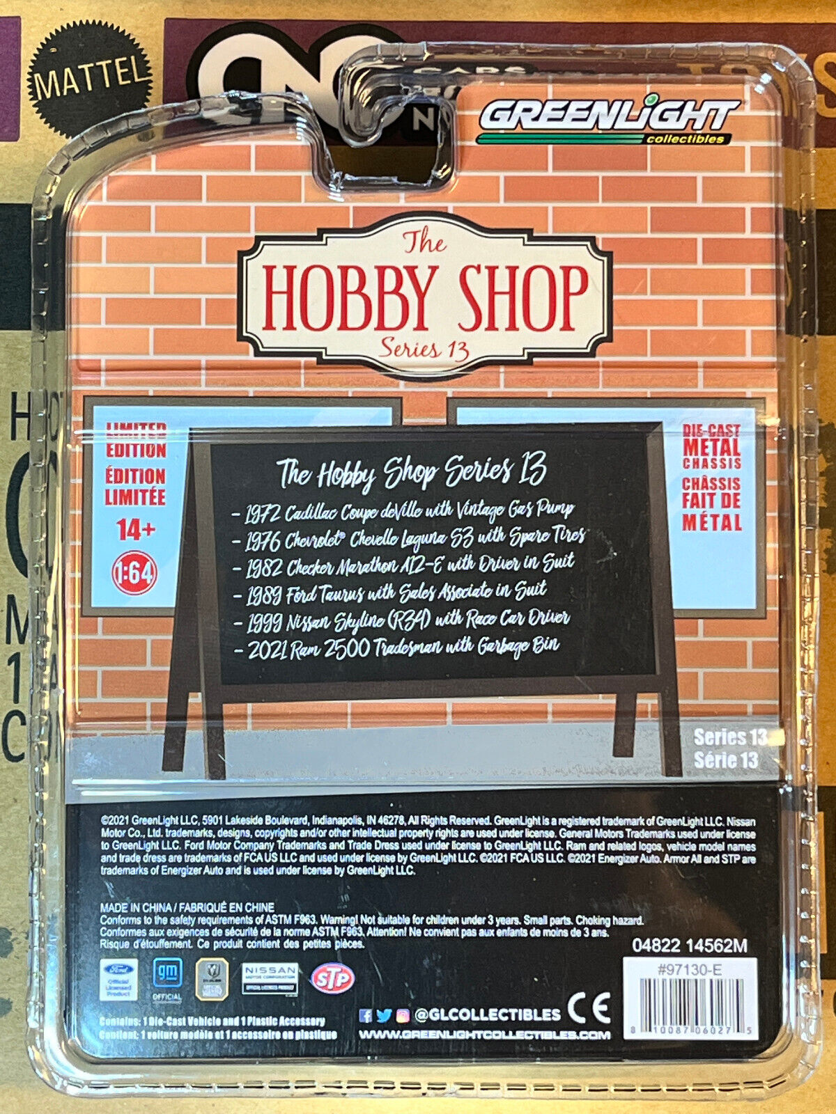 Greenlight The Hobby Shop Series 13 1999 Nissan Skyline (R34) W Race Car Driver