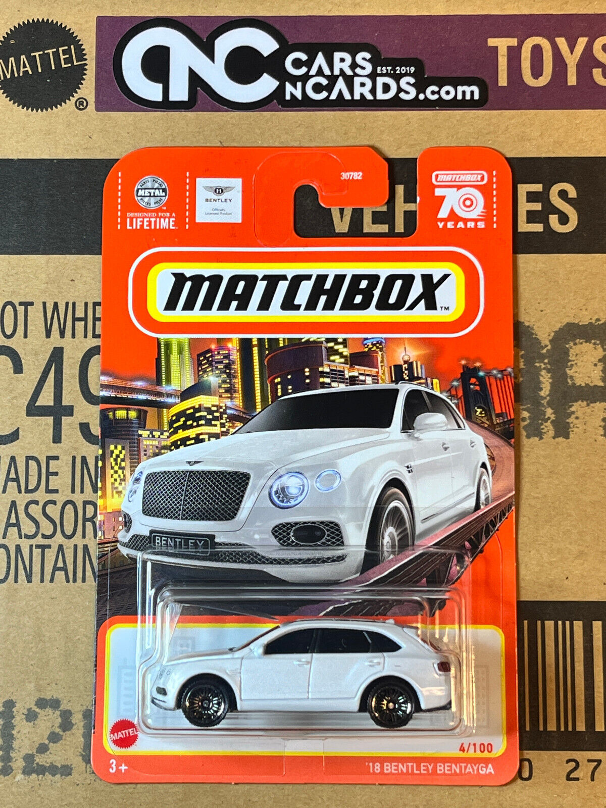 2023 Matchbox '18 Bentley Bentayga White #4/100 NIP