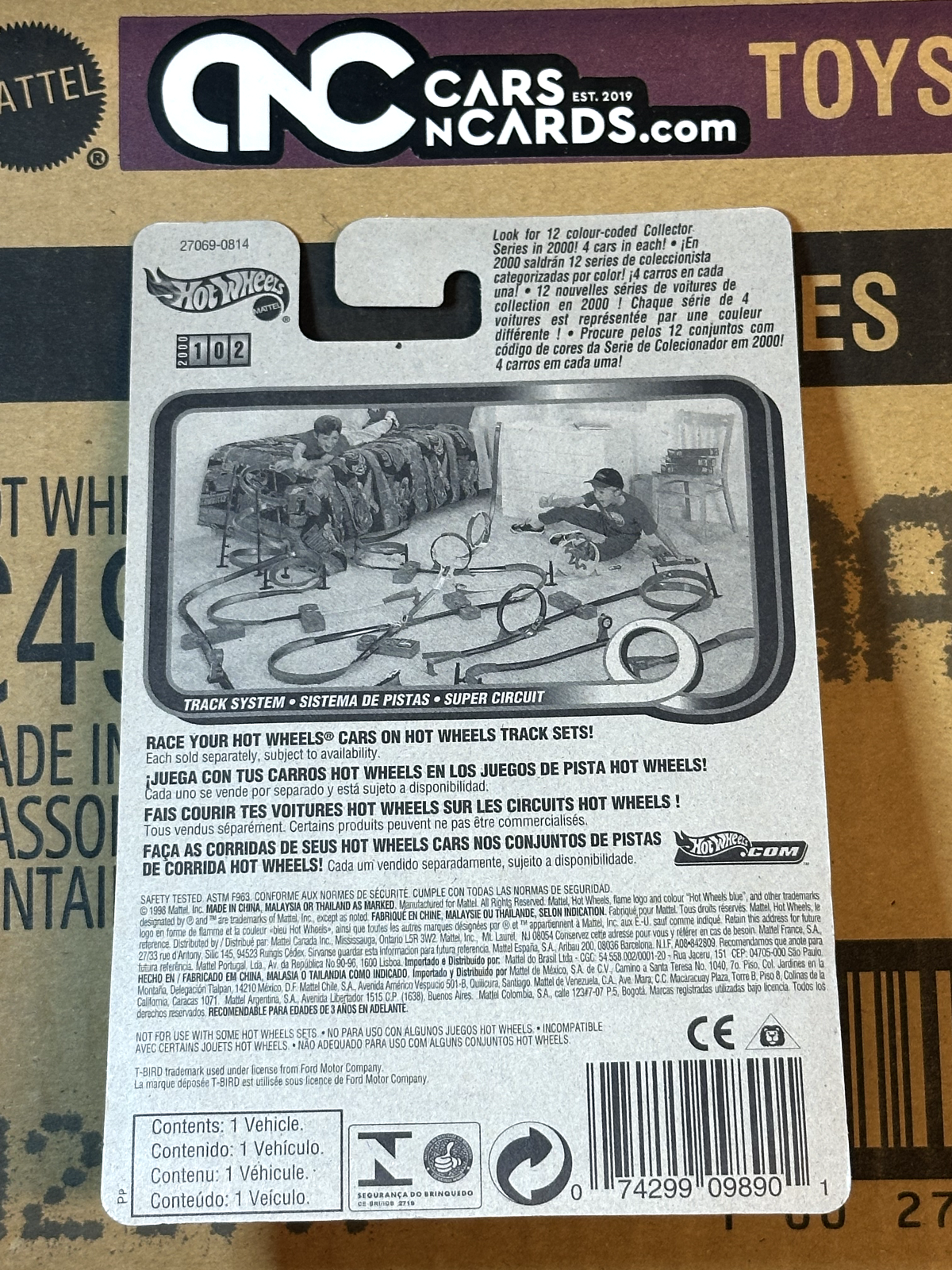 2000 Hot Wheels Ford T-Bird 1990 International NIP