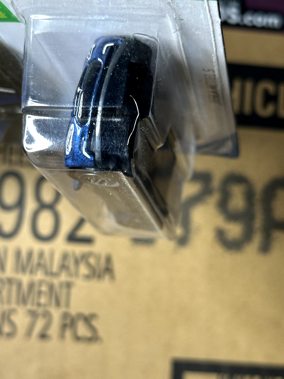 2019 Hot Wheels HW Green Speed 4/5 Tesla Model S Blue (Cracked Blister)