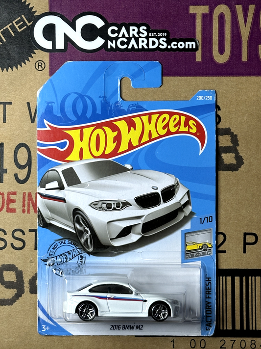 2019 Hot Wheels Factory Fresh 1/10 2016 BMW M2 White (Card Crease)