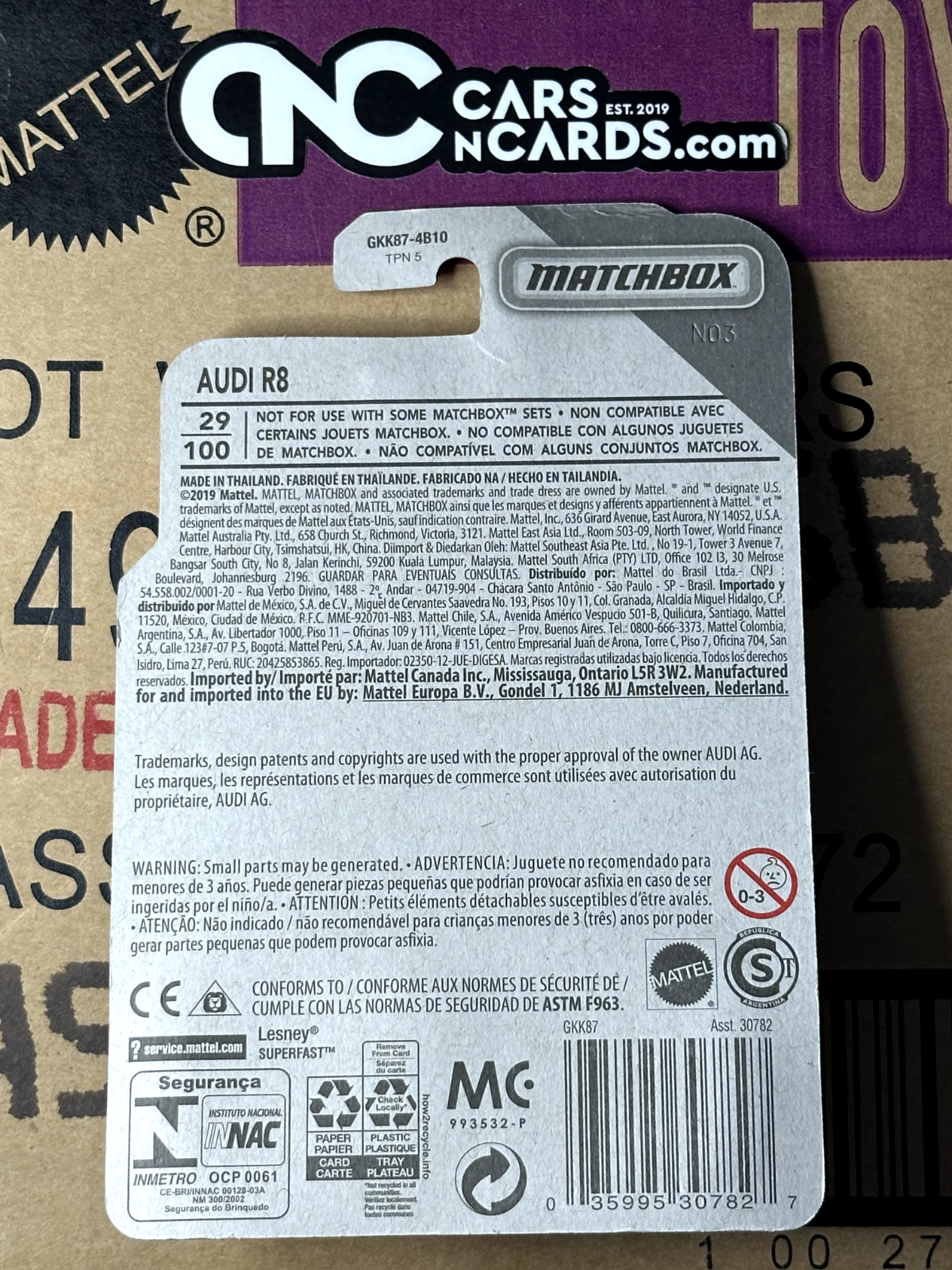 2019 Matchbox MBX City 29/100 Audi R8 (Card Crease)