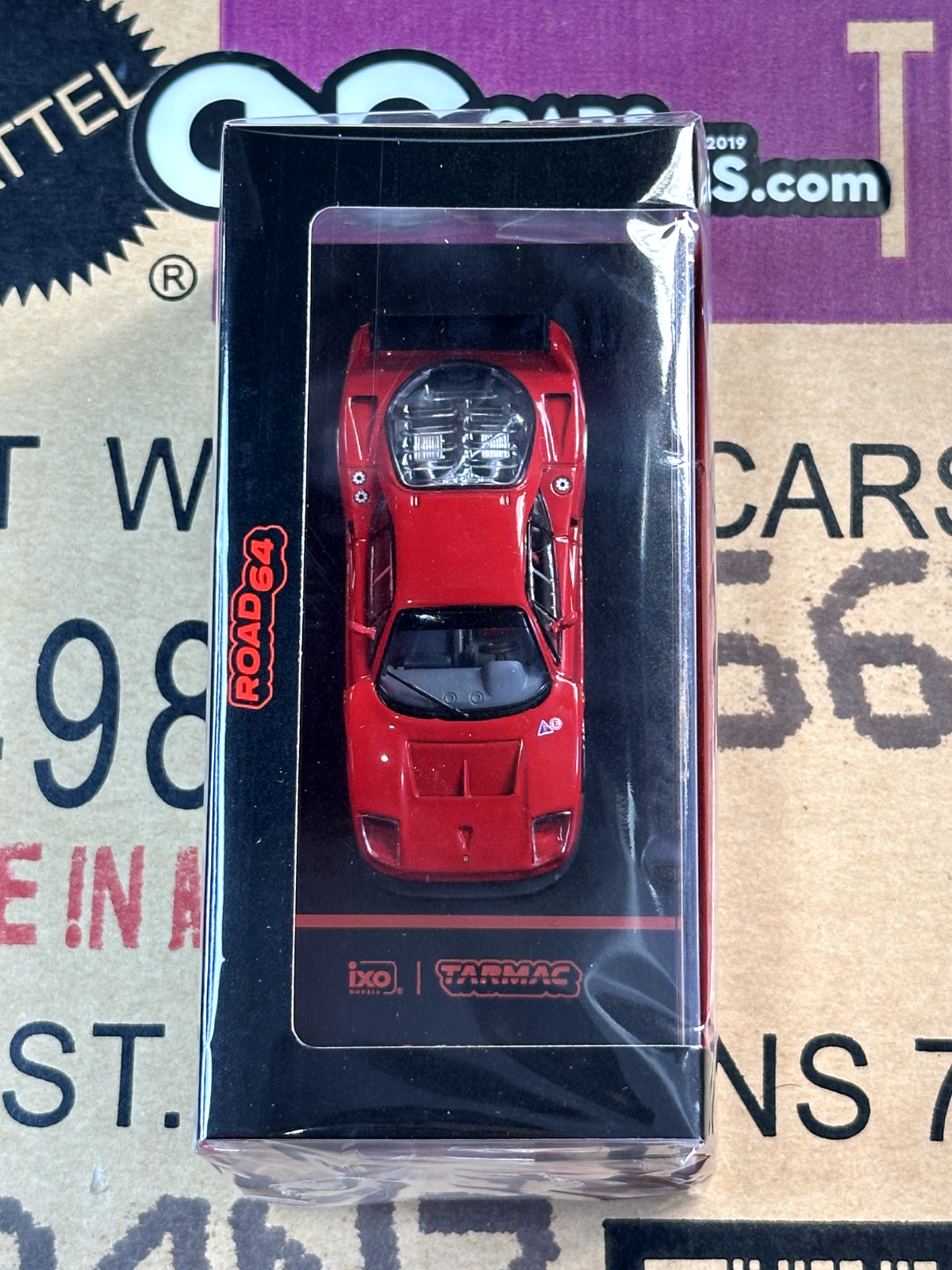Tarmac Works Road 64 IXO Models Ferrari F40 LM Sealed