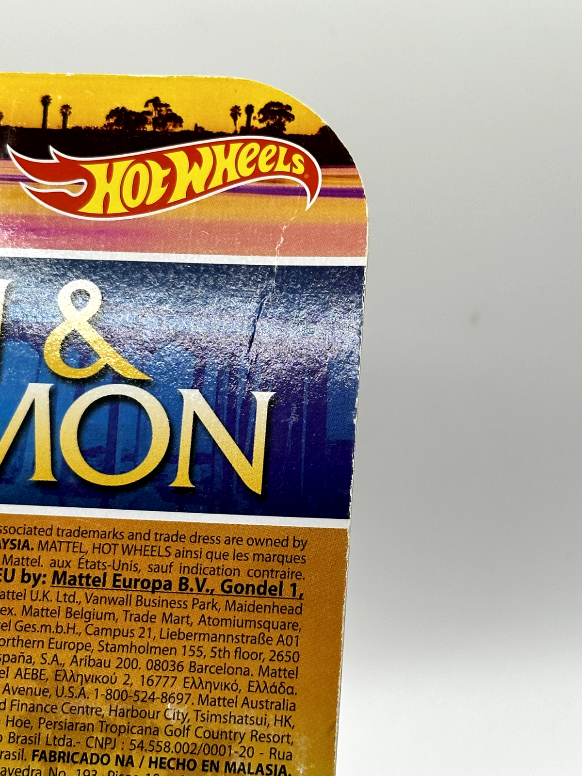2014 Hot Wheels Retro Entertainment Simon & Simon '57 Chevy Bel Air Card Crease