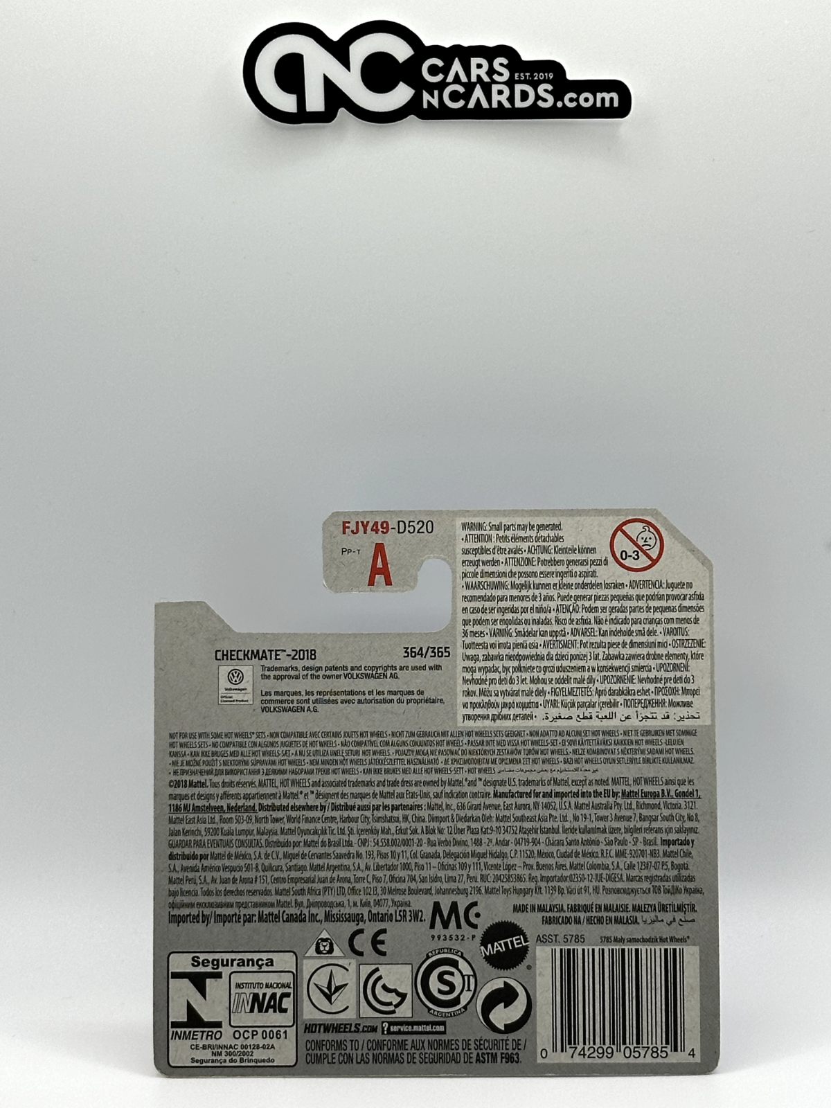 2018 Hot Wheels Checkmate Volkswagen Beetle Pawn White Short Card