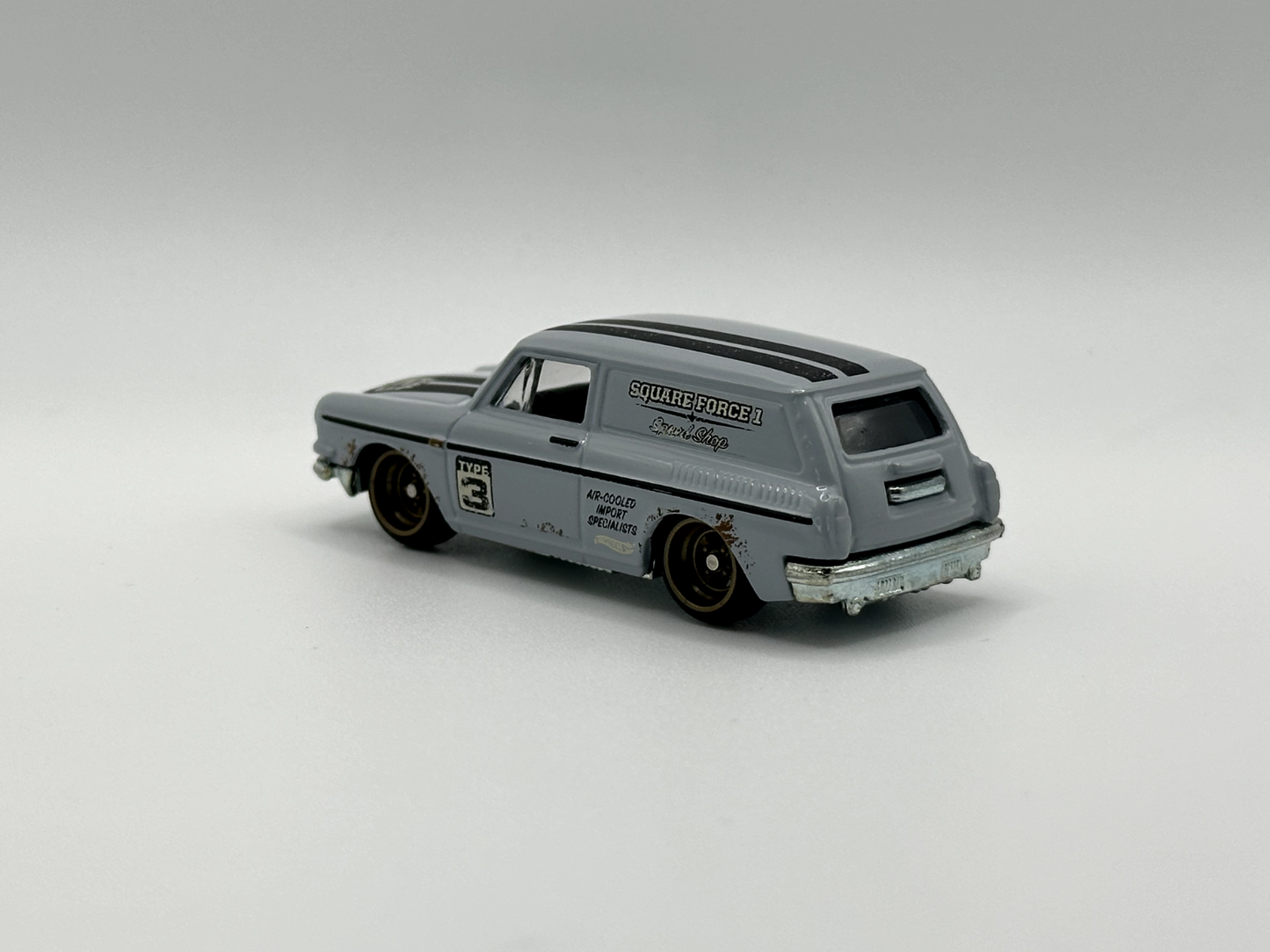 2016 Hot Wheels Premium Car Culture Air Cooled '69 Volkswagen Squareback Loose
