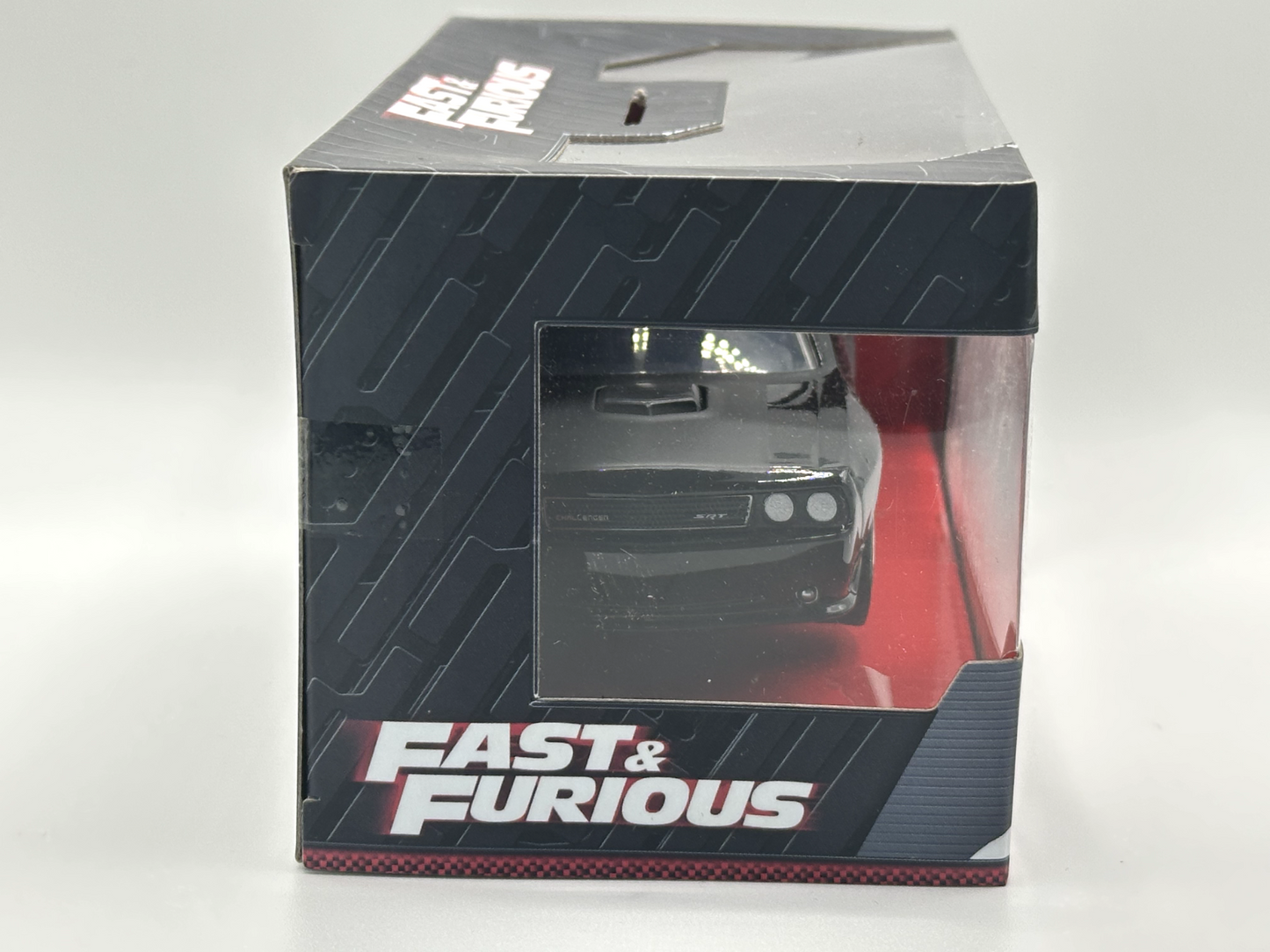 JADA 1:32 Fast and Furious Dom's Dodge Challenger SRT8