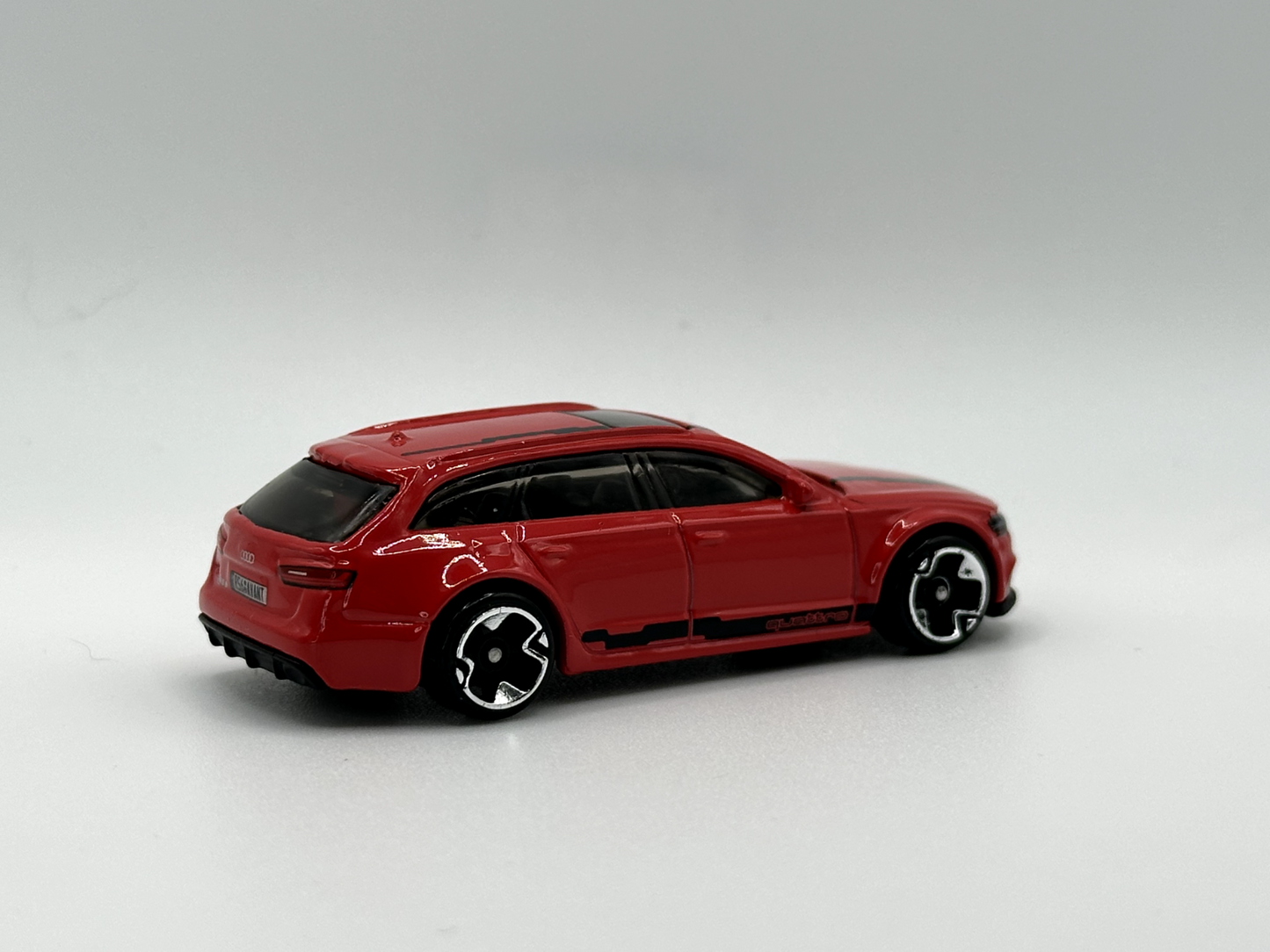 2024 Hot Wheels Hot Wagons '17 Audi RS 6 Avant Loose
