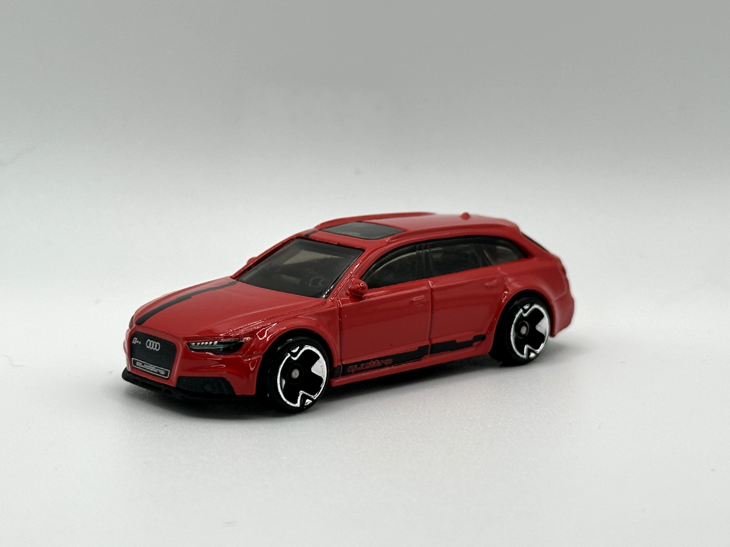 2024 Hot Wheels Hot Wagons '17 Audi RS 6 Avant Loose