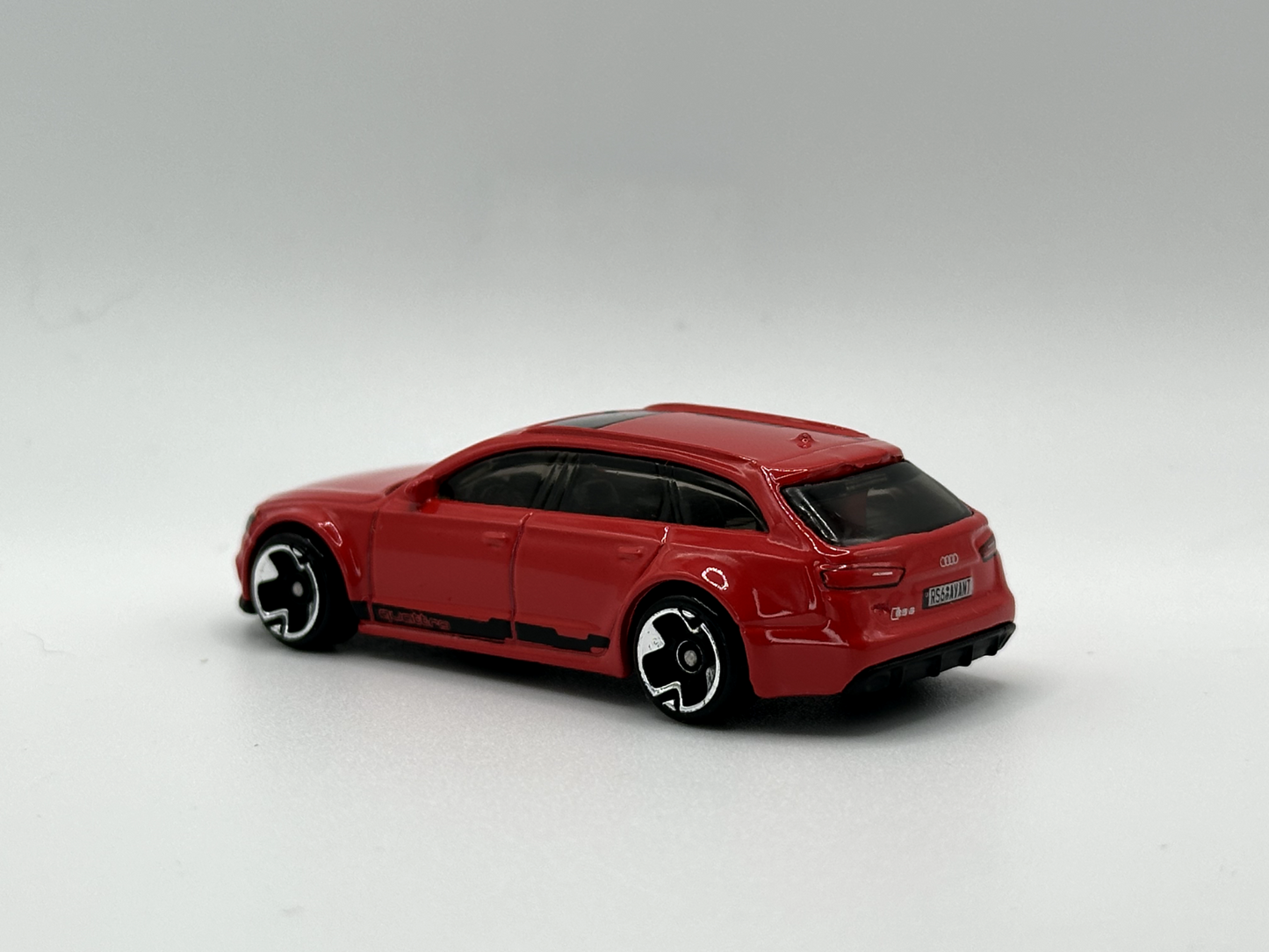 2024 Hot Wheels Hot Wagons '17 Audi RS 6 Avant Loose