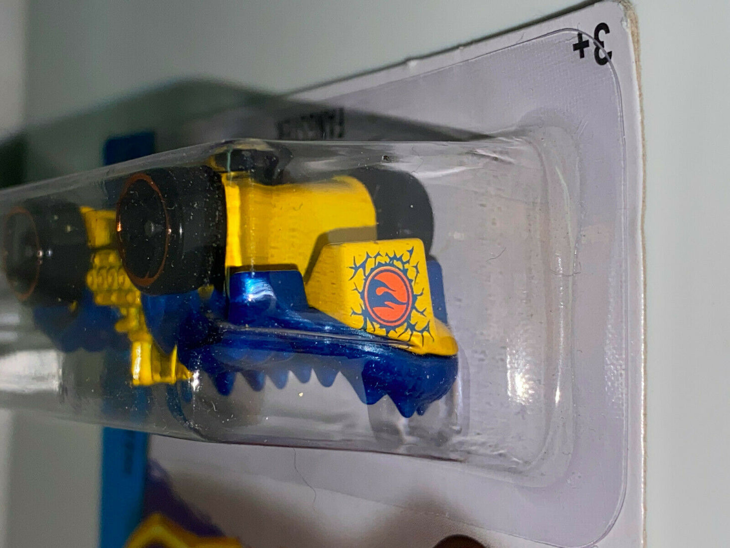 2016 Hot Wheels Treasure Hunts HW City Fangster (Soft Corners)
