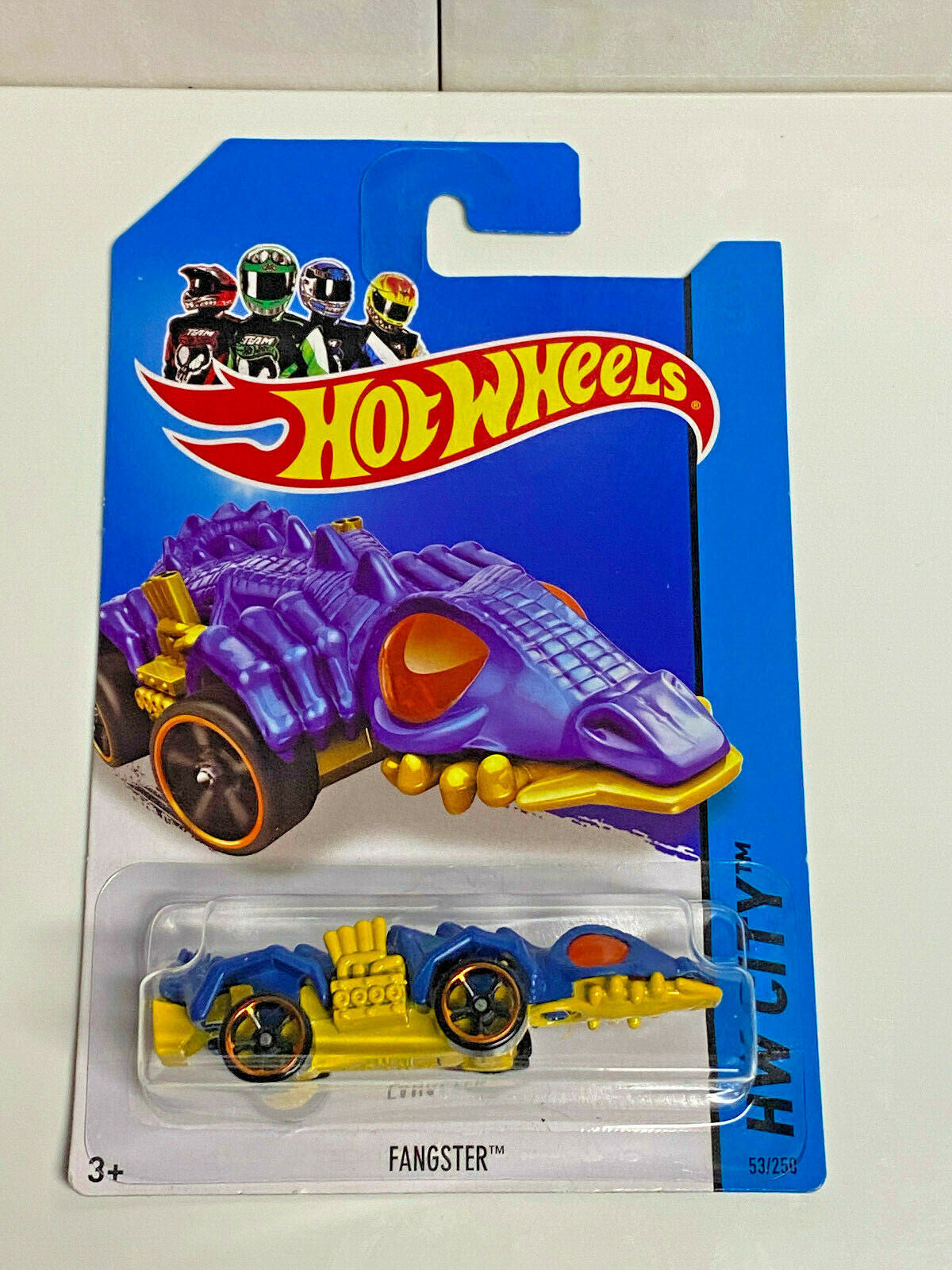 2016 Hot Wheels Treasure Hunts HW City Fangster (Soft Corners)