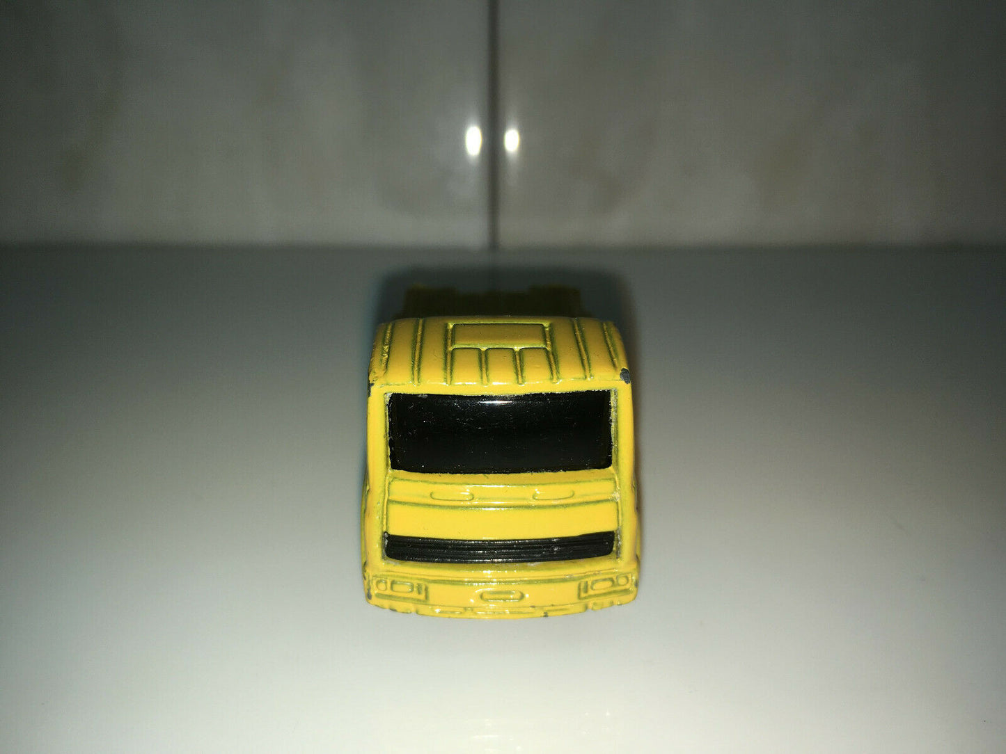 Maisto Yellow transport Truck flatbed