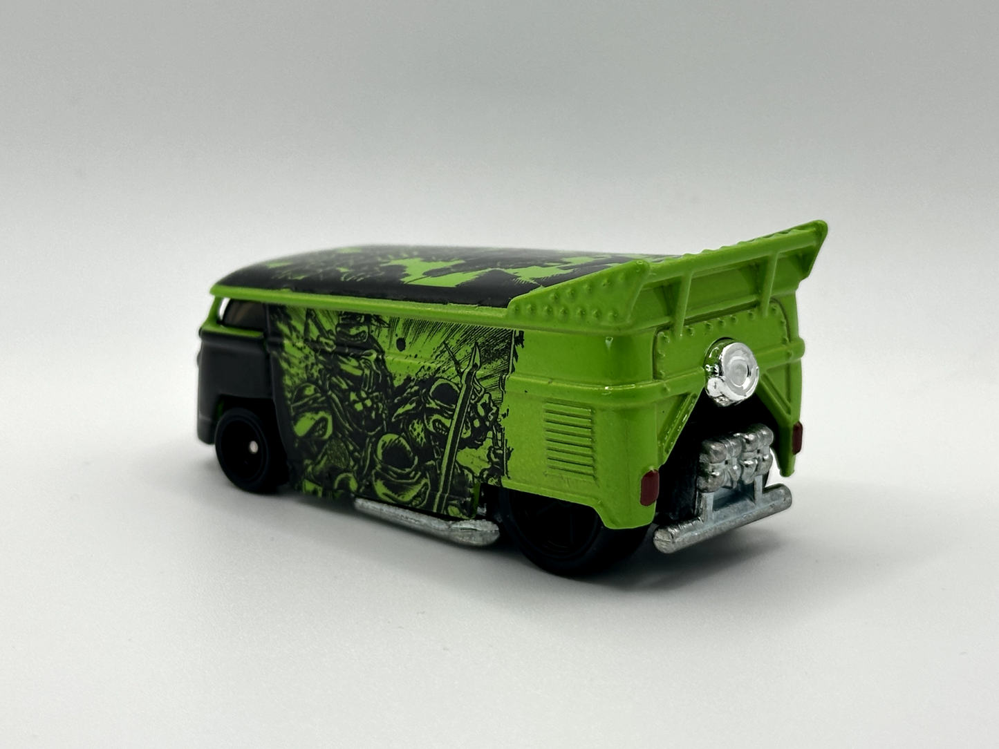 2024 Hot Wheels Premium Teenage Mutant Ninja Turtles VW Drag Bus Loose