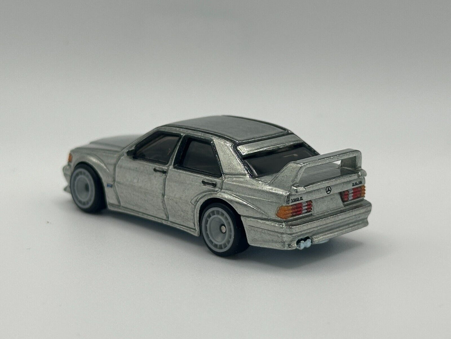 2024 Hot Wheels Premium Car Culture Modern Classics Mercedes-Benz 190 E Loose