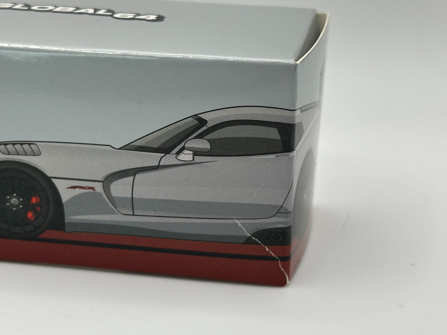 Tarmac Works Global64 Dodge Viper ACR Extreme (Small Tear on Box)