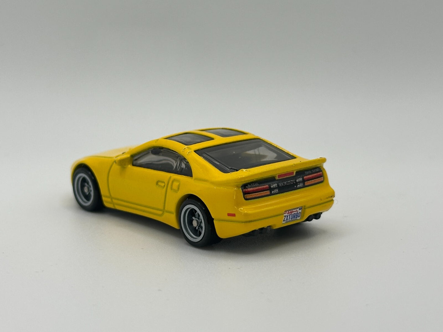 2021 Hot Wheels Premium Modern Classics 1/5 Nissan 300ZX Twin Turbo (Loose)