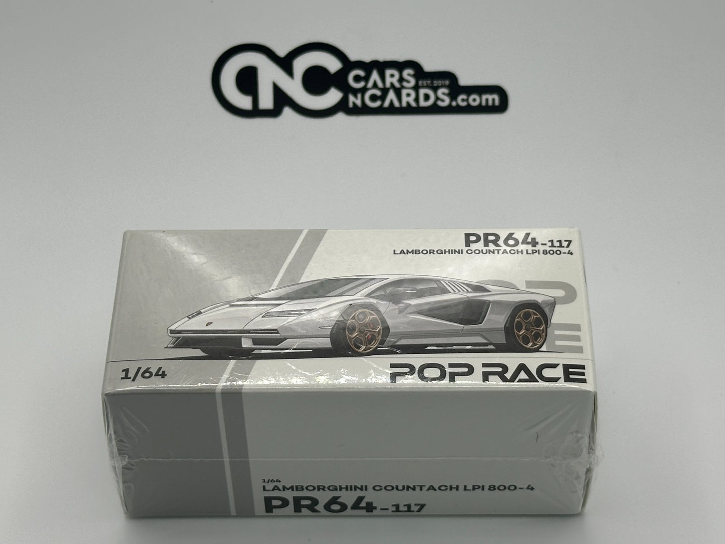 POPRACE 1:64 LAMBORGHINI COUNTACH LPI 800-4 BIANCO SIDERALE PR640117