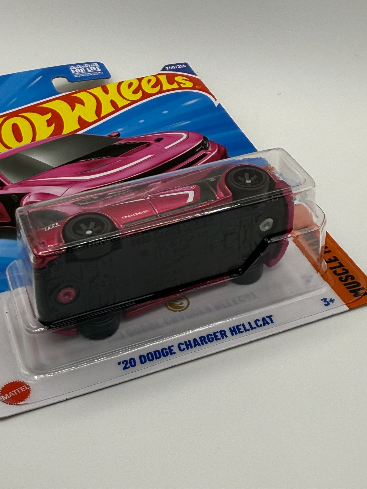 2025 Hot Wheels Super Treasure Hunt '20 Dodge Charger Hellcat With Protector