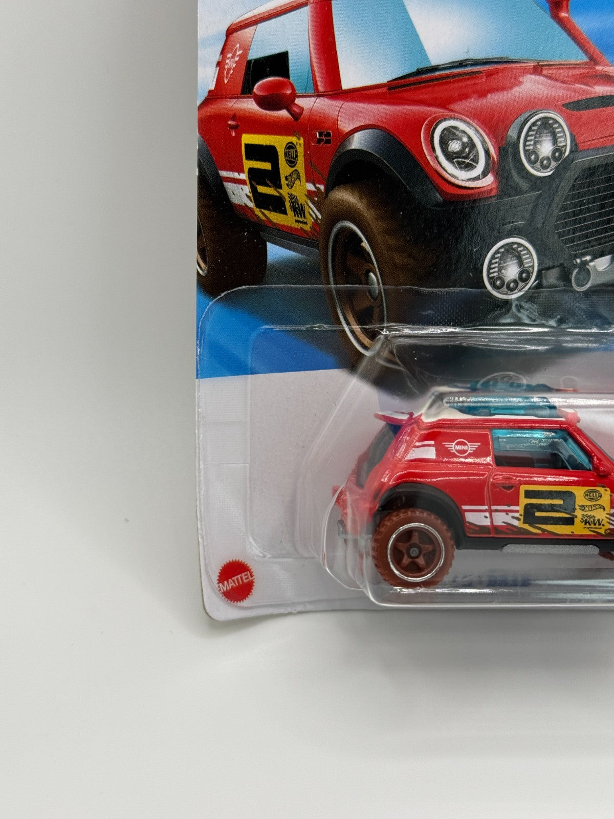 2025 Hot Wheels Safari Mode 5/5 Lil' Roar Mini Cooper (Bent Corner)