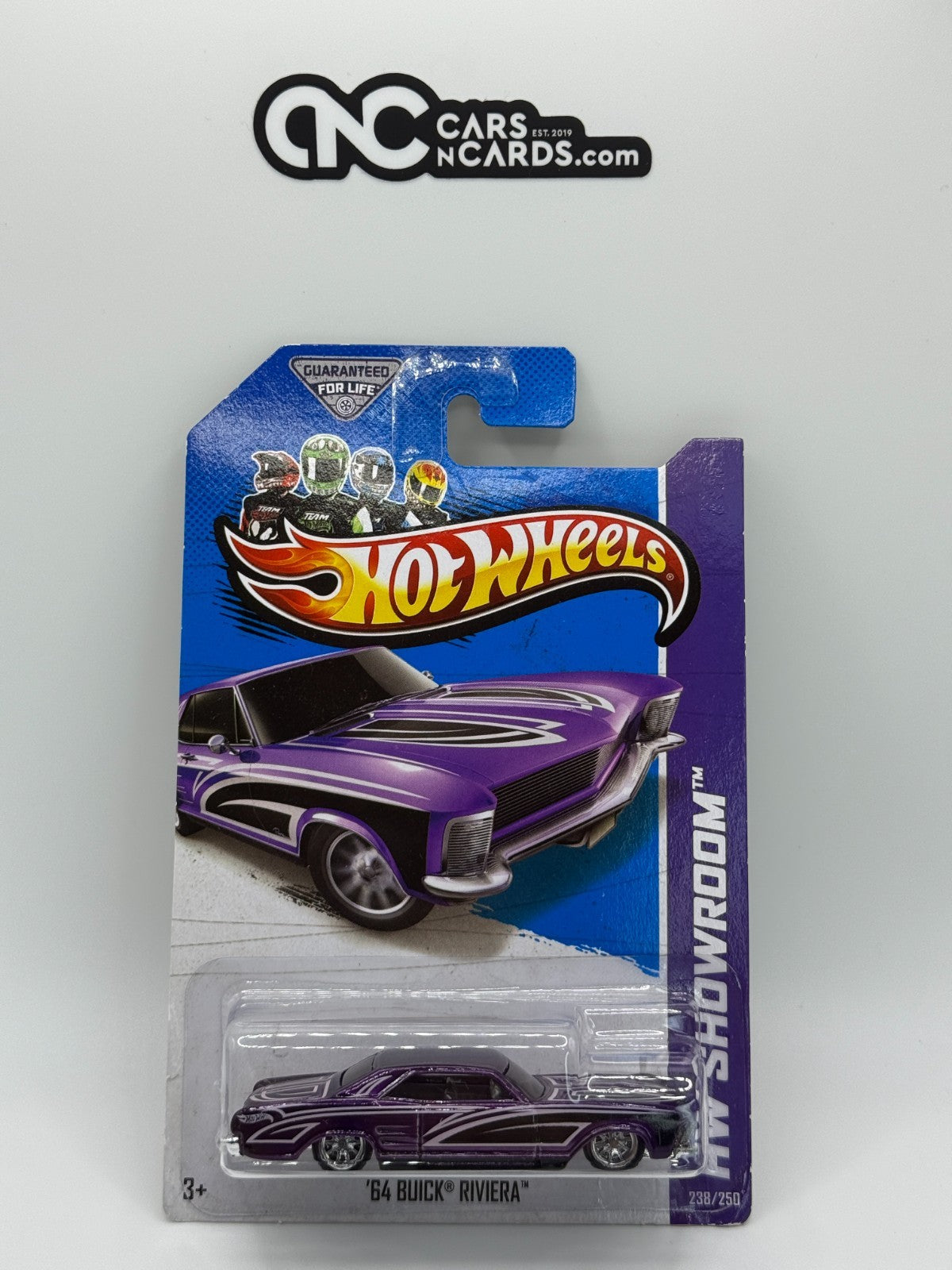 2013 Hot Wheels HW Showroom Super Treasure Hunt '64 Buick Riviera With Protector