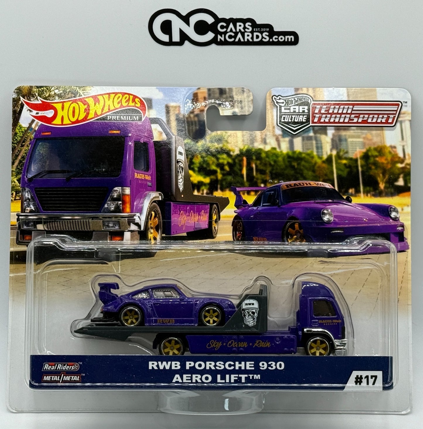 2019 Hot Wheels Premium Team Transport #17 RWB Porsche 930 Aero Lift W/Protector