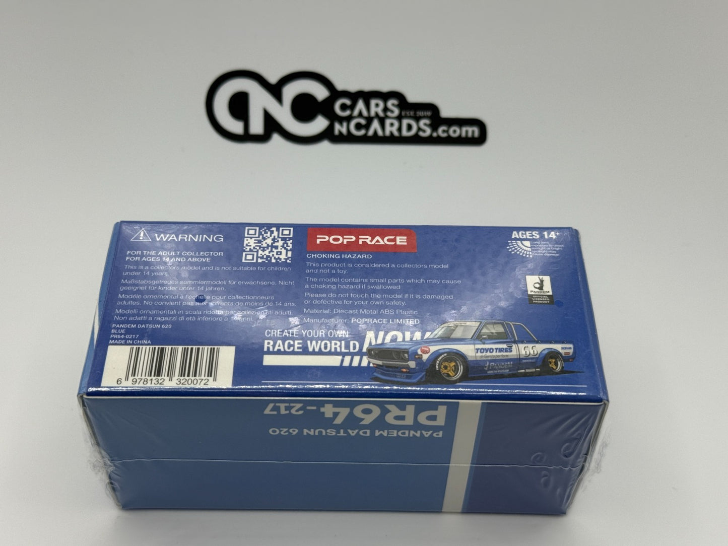 POPRACE 1:64 PANDEM DATSUN 620 BLUE PR640217