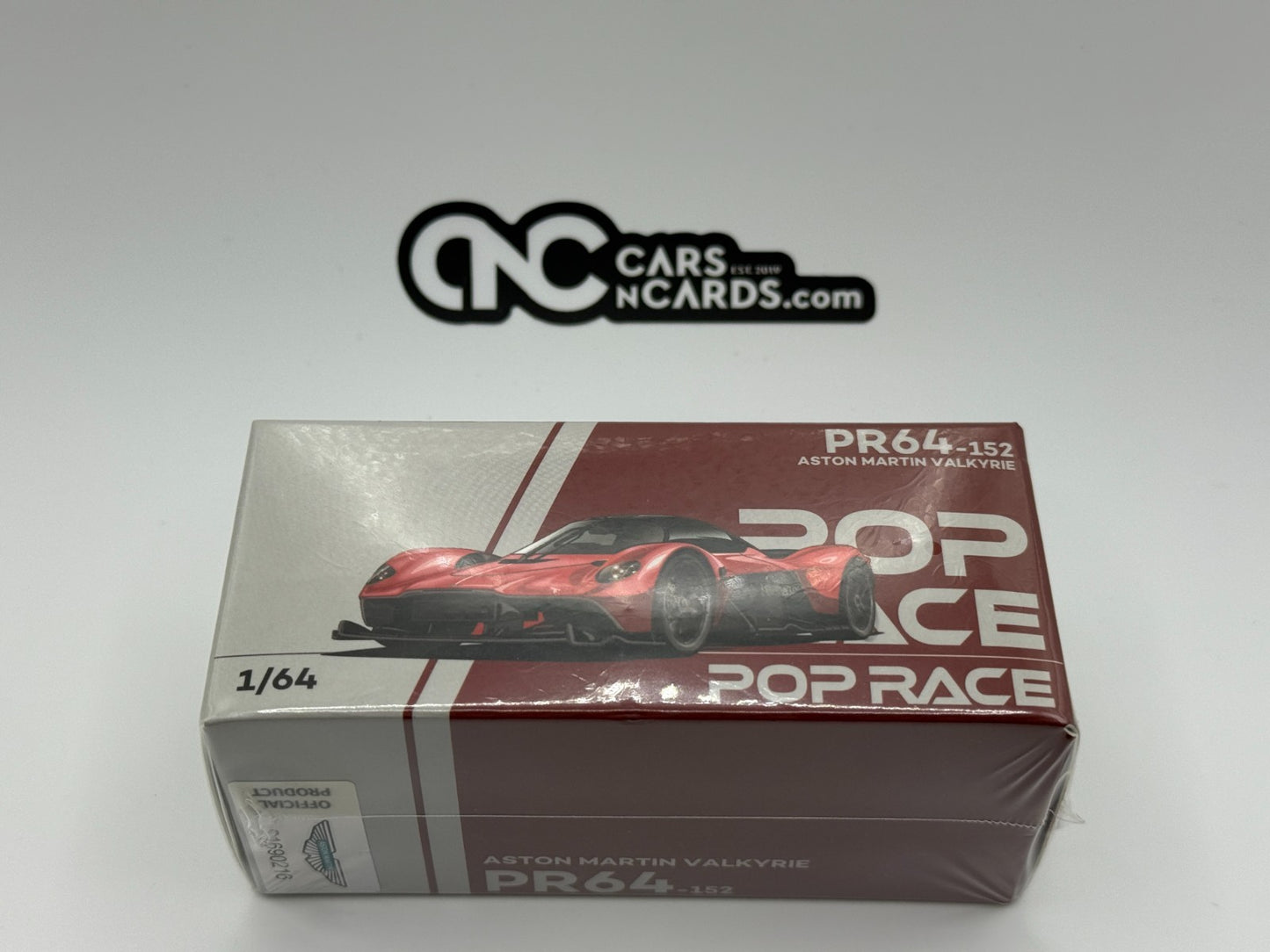 POPRACE 1:64 ASTON MARTIN VALKYRIE - SUPERNOVA RED PR640152