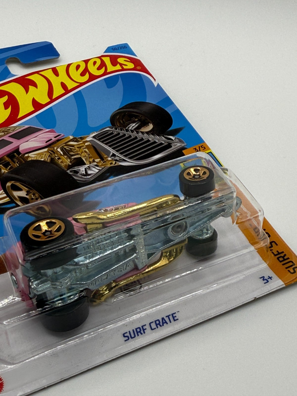 2023 Hot Wheels Surf's Up 3/5 Treasure Hunt Surf Crate (Small Crease)