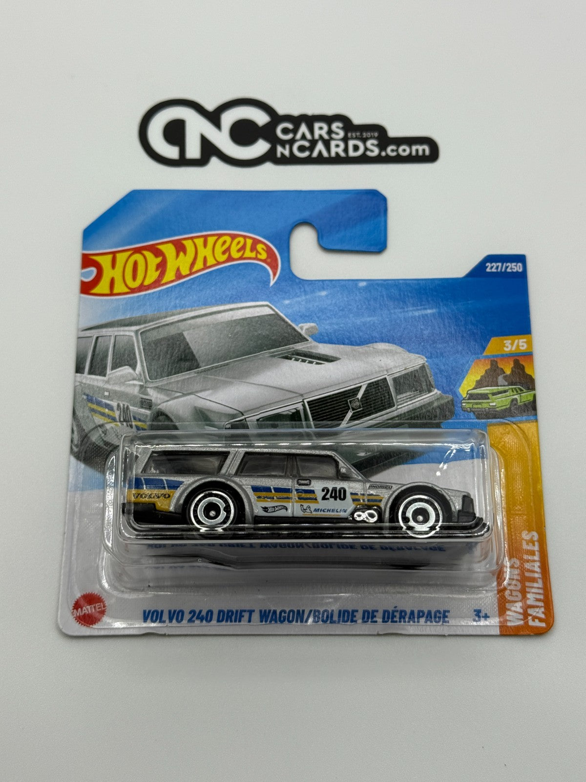 2025 Hot Wheels Wagons 3/5 Volvo 240 Drift Wagon Short Card
