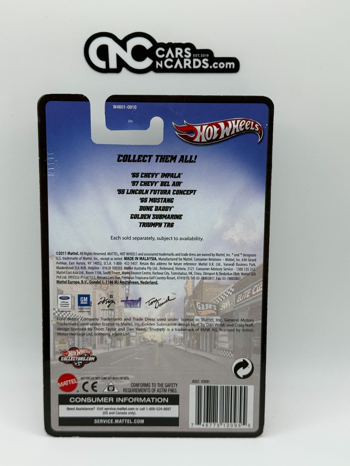2012 Hot Wheels Boulevard Big Hits '55 Lincoln Futura Concept With Protector