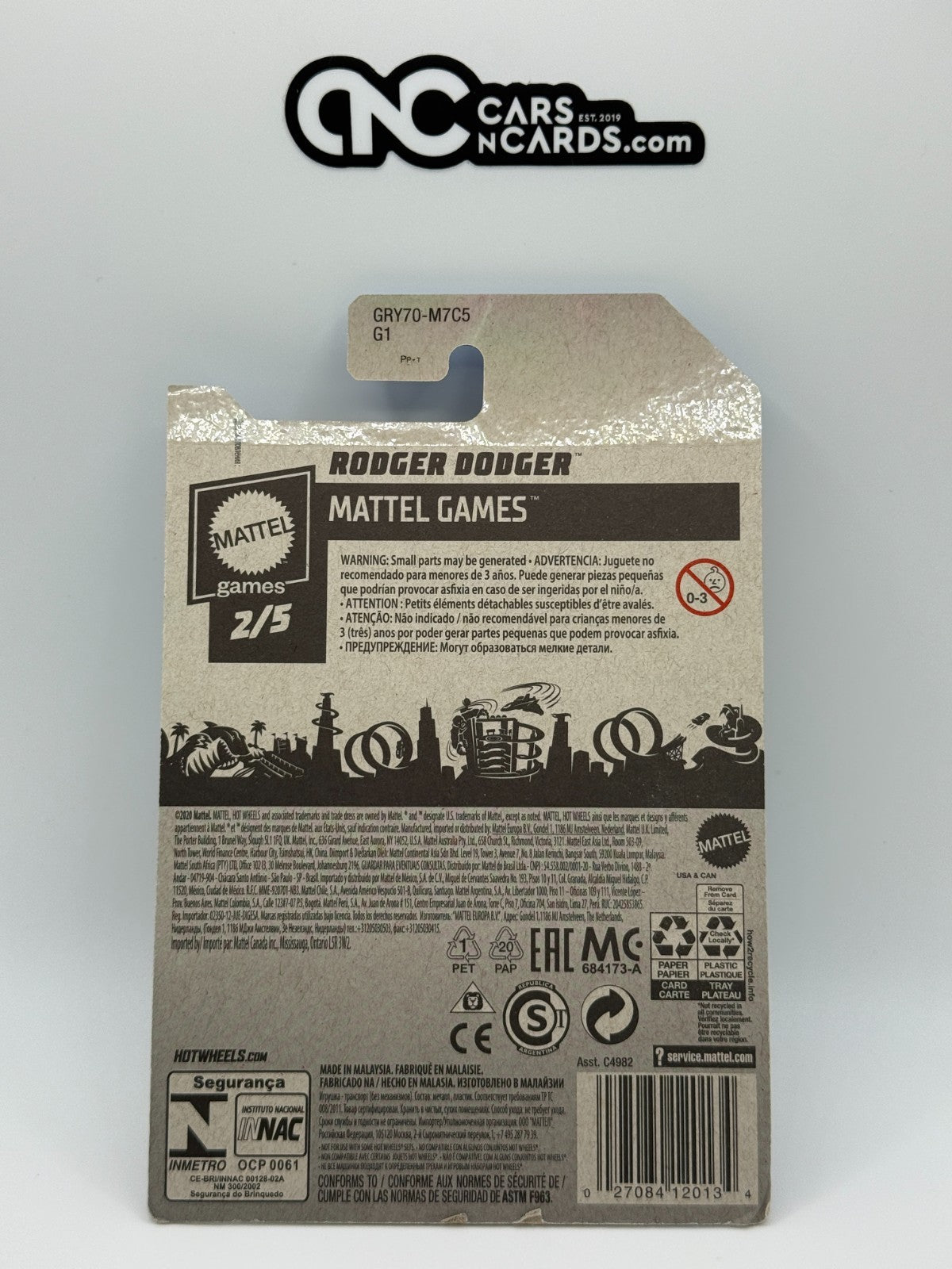 2021 Hot Wheels Mattel Games 2/5 Rodger Dodger Magic 8 Ball (Card Damage)