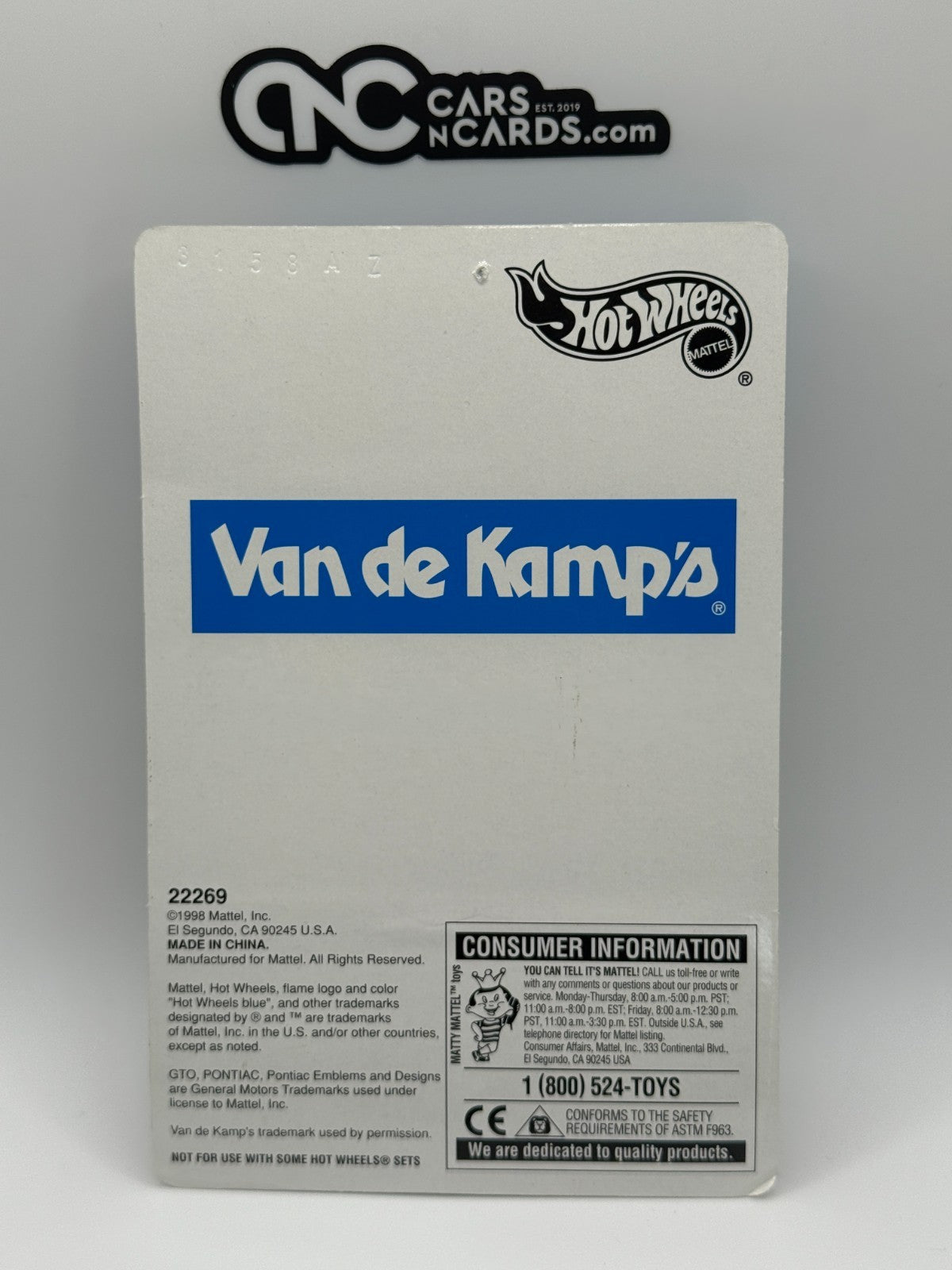 1998 Hot Wheels Van De Kamp's Special Edition '67 Pontiac GTO (Card Crease)