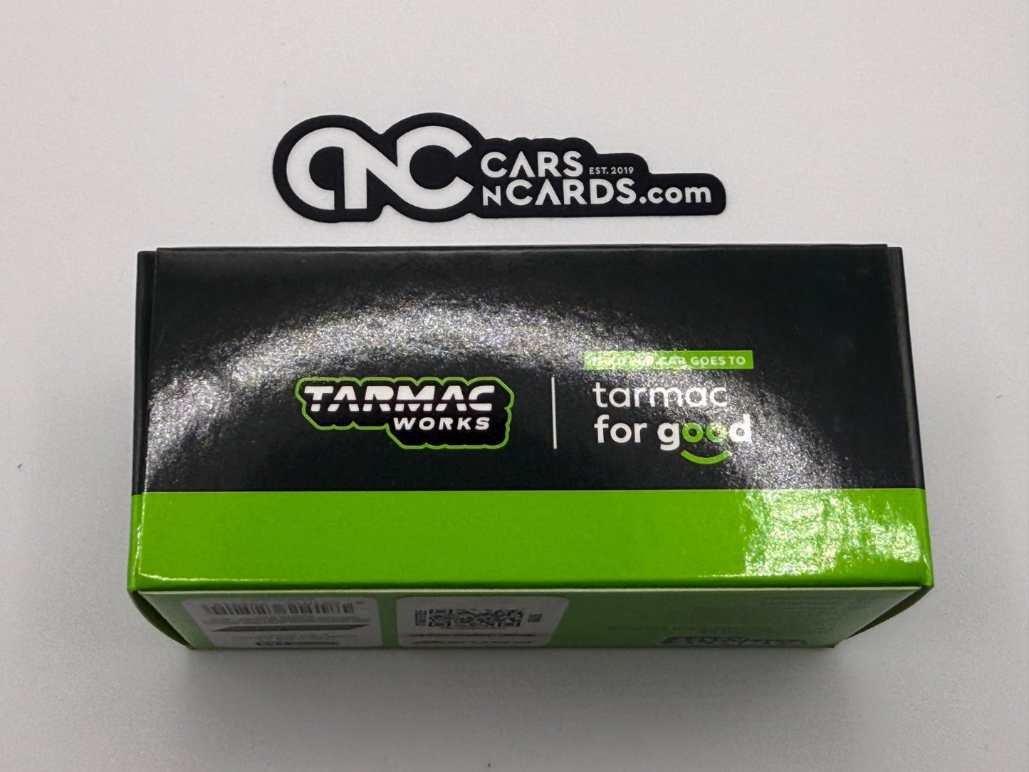 Tarmac Works Global64 Dodge Viper ACR Extreme Green Open Box