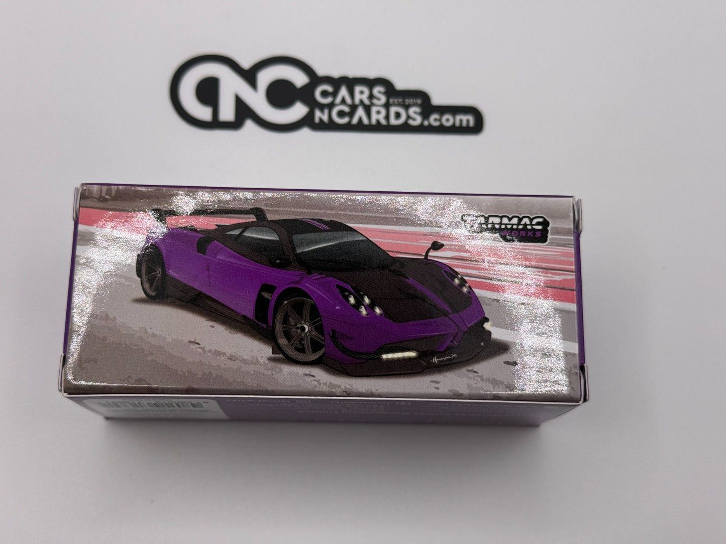 Tarmac Works Global64 Pagani Huayra BC Viola PSO Open Box