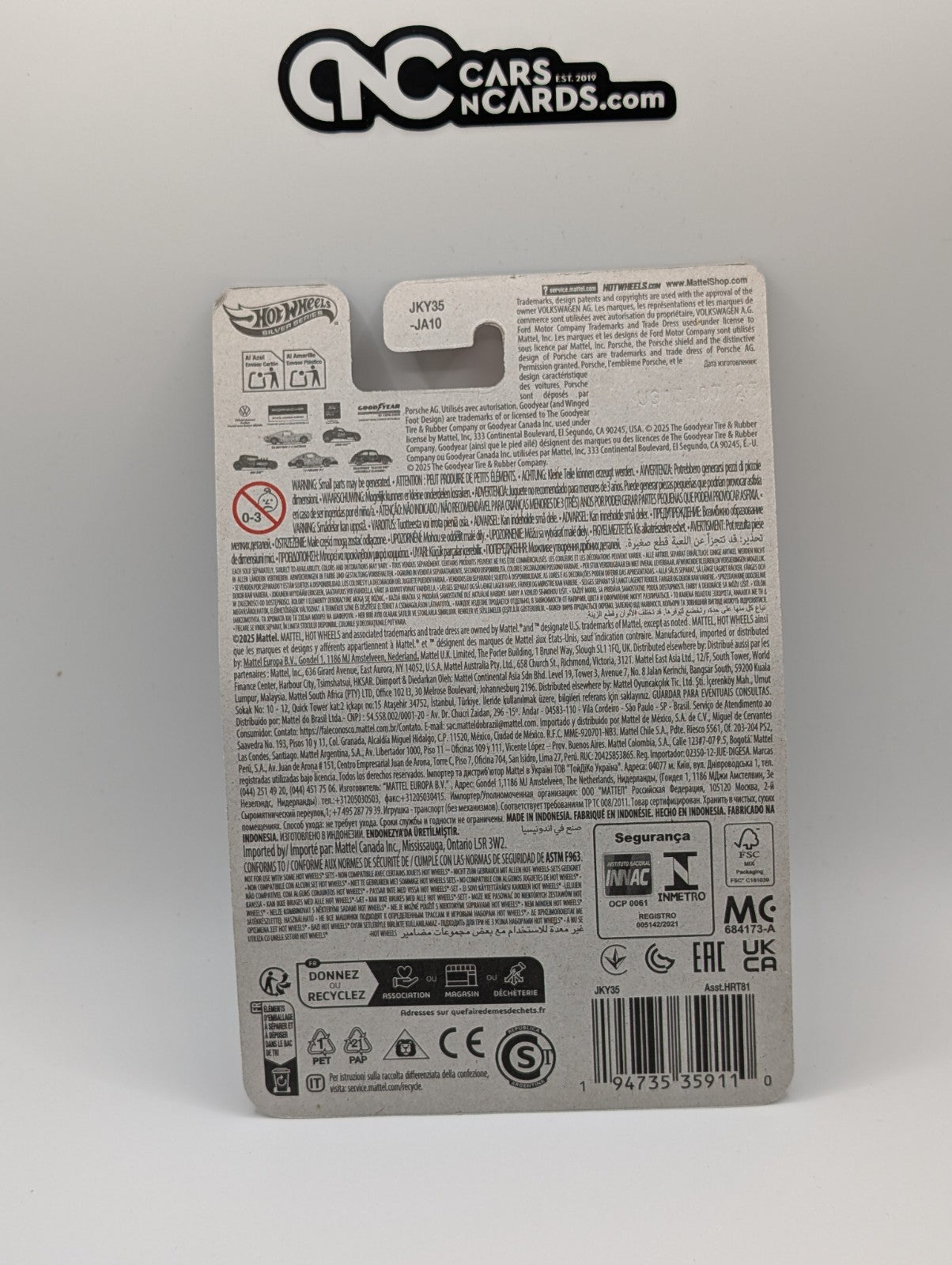 2026 Hot Wheels Vintage Club Series 5/5 Volkswagen Classic Bug (Creased Card)