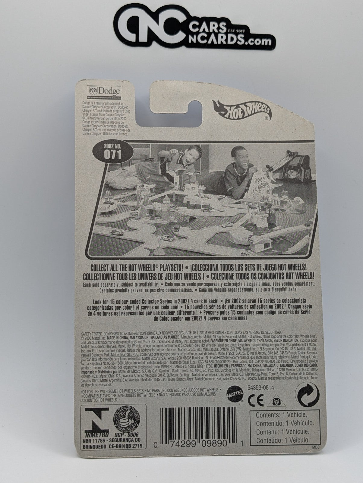 2002 Hot Wheels Trump Cars 1/4 Dodge Charger R/T (Card Damage)