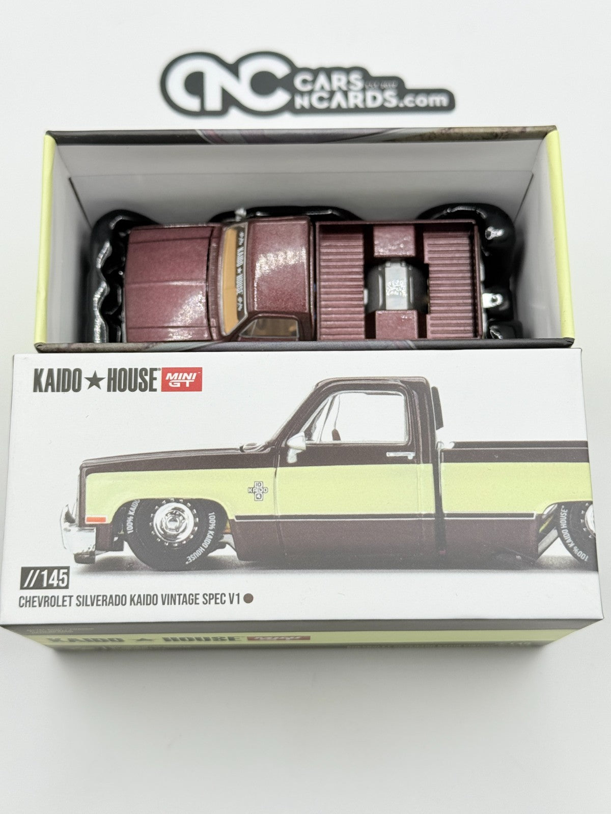 Kaido House x Mini GT 1:64 KHMG145 Chevrolet Silverado Kaido Vintage V1 Open Box