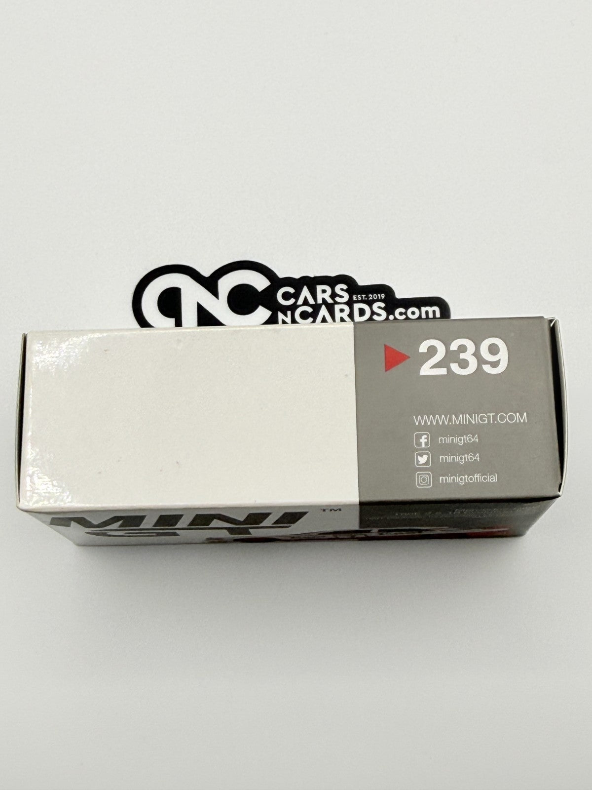 MINI GT #239 MERCEDES-BENZ 190E 2.5-16 EVOLUTION II #7 "EAST" 1991 DTM Open Box