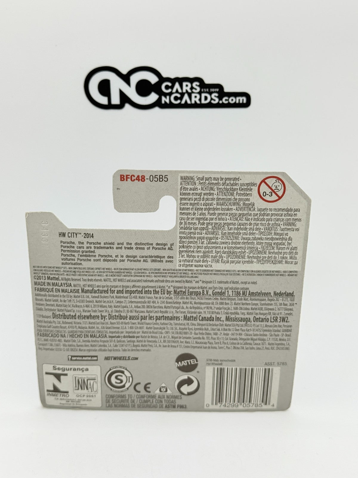 2014 Hot Wheels HW City Porsche 993 GT2 Red Short Card (Soft Corners)
