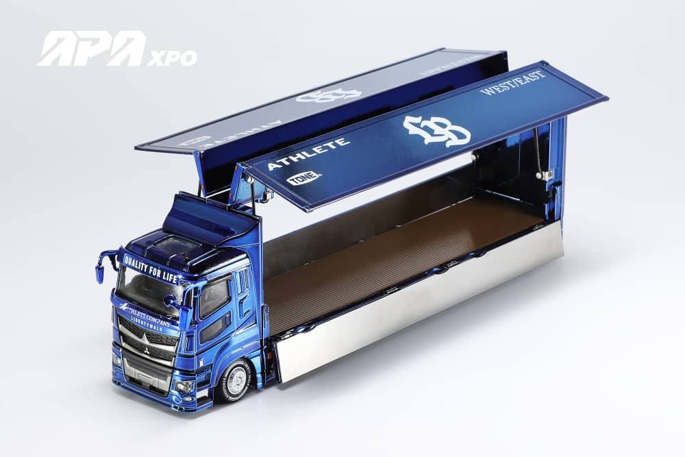 (PRE-ORDER) GCD 1:64 LBWK LB-Truck Fuso Super Great 2025 Foshan APA XPO Exclusive KS-073-577
