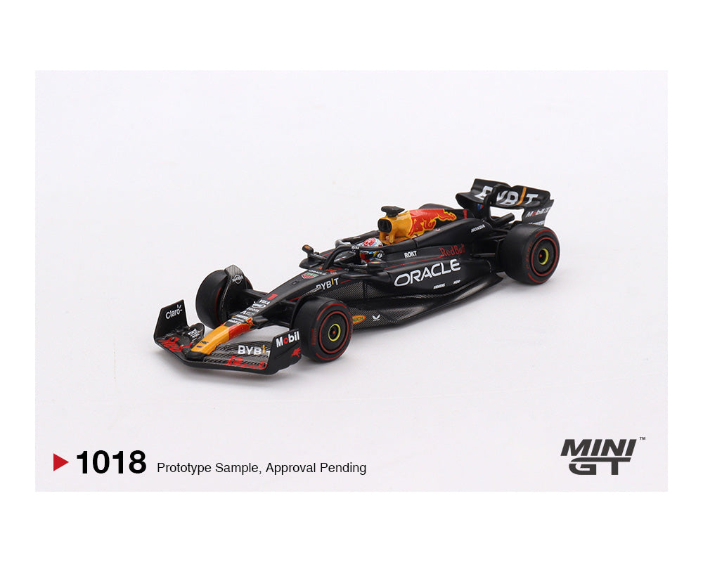 (PRE-ORDER) Mini GT 1:64 Oracle Red Bull Racing RB20 #1 Max Verstappen 2024 F1 2024 Bahrain GP Winner