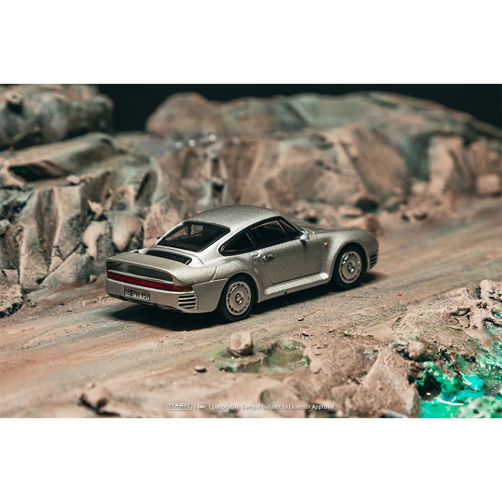 (PRE-ORDER) Tarmac Works GLOBAL64 1:64 Porsche 959 Silver T64G-068-SL